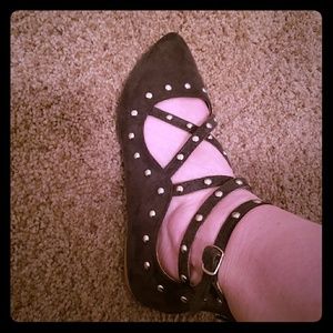 Hot Kiss Studded Flat Size 10 NEW